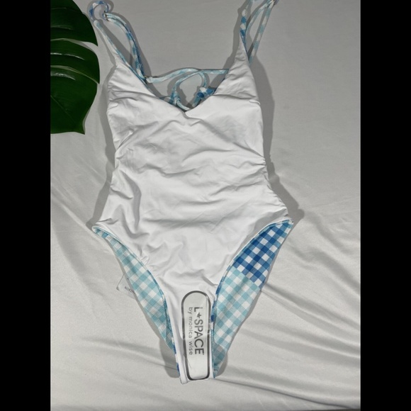 NWT L Space [‎ 6 ] Picnic Plaid Gianna Classic One Piece Swimsuit - Picture 10 of 12